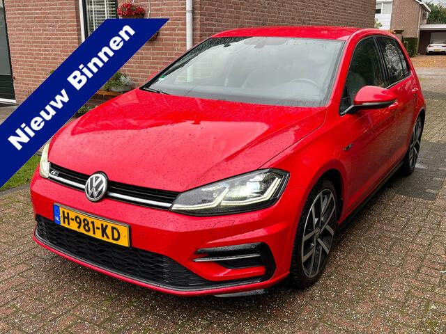 Volkswagen GOLF 1.5 150PK TSI Highline Business R-Line. Camera, Adap Cruise, 18"LMV, StoelVerw, Haak 1500kg