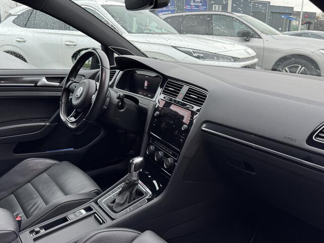 Volkswagen GOLF 7,5 R R20 2.0 TSI 300pk 4Motion DSG / Aut. Carbon Leder Dynaudio Camera Panoramadak 96dkm!!