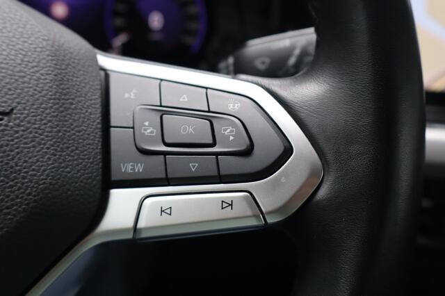 Volkswagen GOLF 1.5 eTSI Style | Geen import | Navi | Cruise | Sfeerverlichting