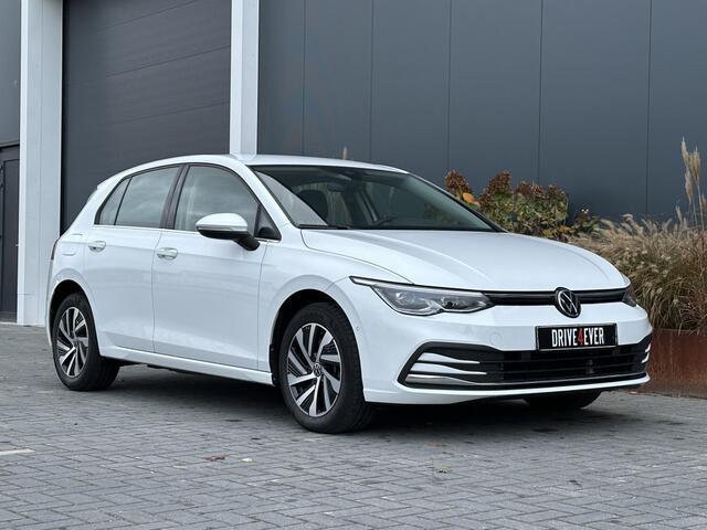 Volkswagen GOLF 1.4 eHybrid M22 SFEER NAVI CAMERA PDC IQ LIGHT LED