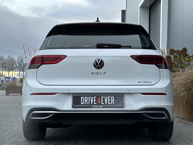 Volkswagen GOLF 1.4 eHybrid M22 SFEER NAVI CAMERA PDC IQ LIGHT LED