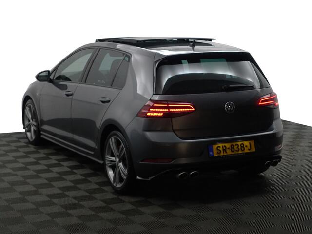 Volkswagen GOLF 1.0 TSI R Line Aut- Panoramadak, CarPlay, Android auto, Virtual cockpit, Park assist, ACC Cruise, Privacy Glass