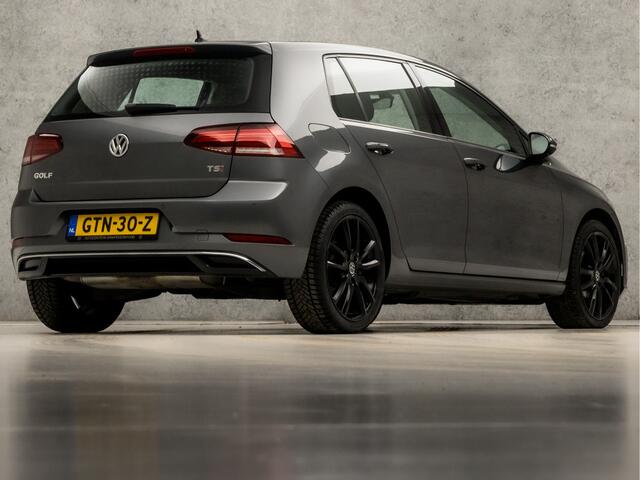 Volkswagen GOLF 1.4 TSI Highline Business R (VIRTUAL COCKPIT, APPLE CARPLAY, GROOT NAVI, LED KOPLAMPEN, ALCANTARA, SPORTSTOELEN, STOELVERWARMING, PARKEERSENSOREN, NIEUWE APK, NIEUWSTAAT)