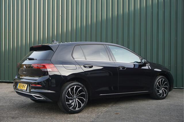 Volkswagen GOLF 1.4 eHybrid Style PHEV + Carplay/ Camera/ Memory Stoelen/ Virtual Cockpit/ Garantie!