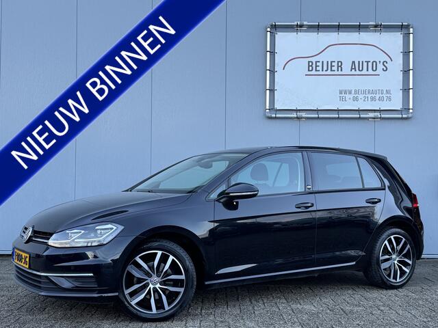 Volkswagen GOLF 1.5 TSI Highline Business R Automaat/Camera/Apple Carplay.