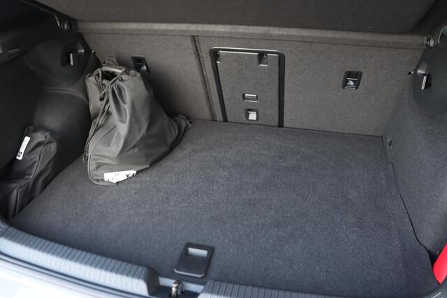 Volkswagen GOLF 1.5 eHybrid GTE 272pk DSG6