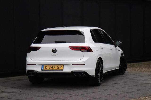 Volkswagen GOLF 1.5 eTSI R-LINE | PDC | NAVI | APPLE CARPLAY | STOEL/STUURVERW. |