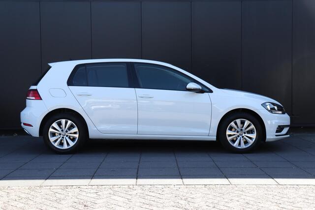 Volkswagen GOLF 1.0 TSI Comfortline | NAVI | LMV | CLIMA | PDC |