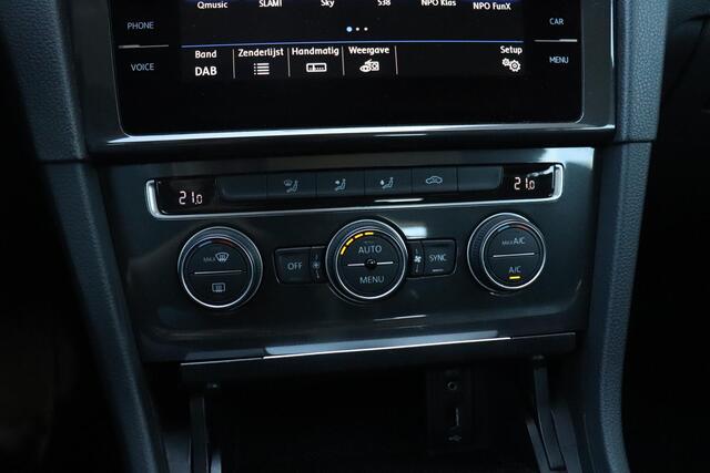 Volkswagen GOLF 1.0 TSI Comfortline | NAVI | LMV | CLIMA | PDC |