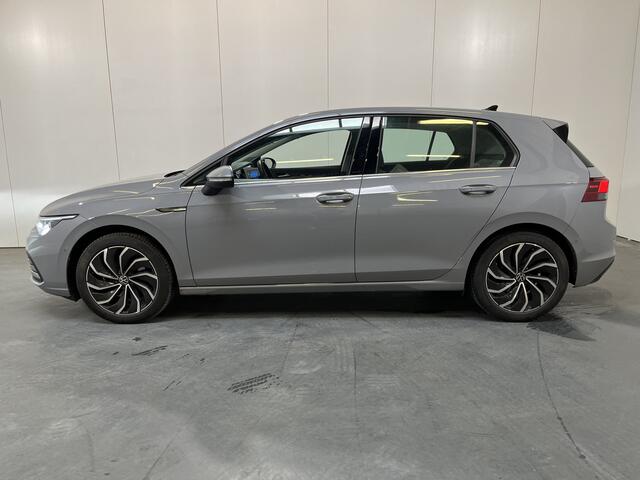 Volkswagen GOLF 1.5 TSI Style / HARMAN KARDON/ ELEKTR. STOEL/ KEYLESS/ STOEL-STUUR VERWARM./ PARK. SENSOREN + CAMERA/ APP-CONNECT/ NAVI/ DIGITAL DASH/ ADAPT. CRUISE/ CLIMA