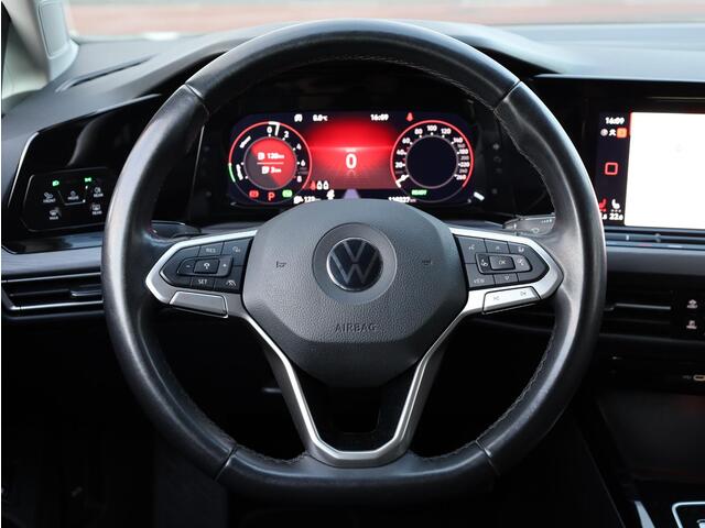 Volkswagen GOLF 1.4 eHybrid PHEV 204PK | Keyless | Camera | Memory | Massage | Adaptive Cruise | Getint Glas |