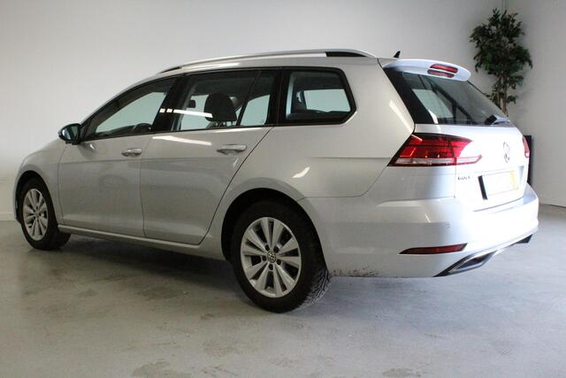 Volkswagen GOLF Variant 1.6 TDI Comfortline Business | ACC | 16'LMV | CLIMA | STOEL-VERW | NAVIGATIE | PDC | CARPLAY | DAB-RADIO |