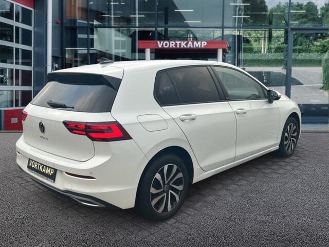 Volkswagen GOLF 1.5 TSI LIFE ACTIVE TREKHAAK/CAMERA/NAVI/CARPLAY/ACC/STOEL-STUURVERW