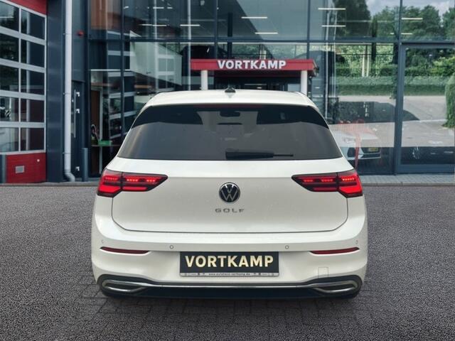 Volkswagen GOLF 1.5 TSI LIFE ACTIVE TREKHAAK/CAMERA/NAVI/CARPLAY/ACC/STOEL-STUURVERW