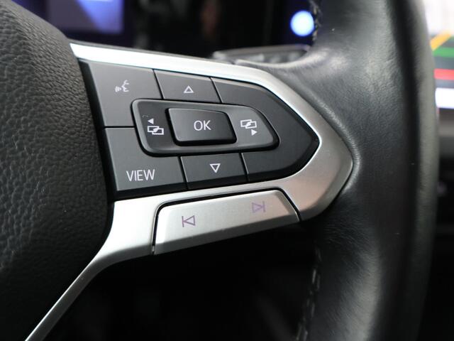 Volkswagen GOLF 1.5 TSI Style | 130 PK | Navigatie | Adaptive Cruisecontrol | Digitaal display