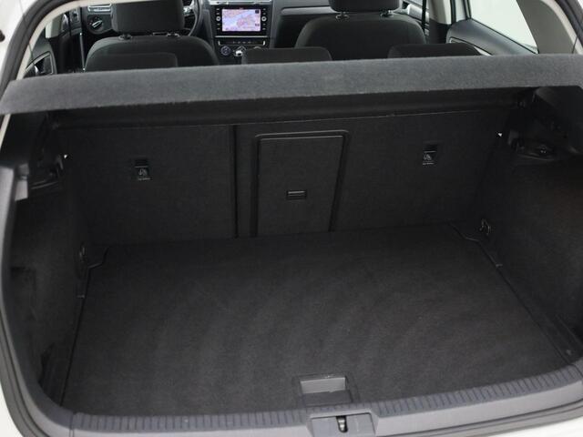 Volkswagen GOLF 1.0 TSI 115pk Comfortline · Navigatie · Apple/Android Car Play · Parkeersensoren · DAB