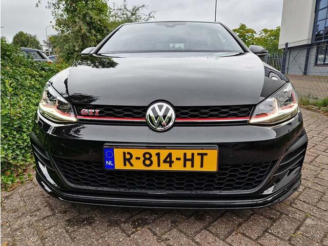 Volkswagen GOLF 2.0 TSI GTI TCR