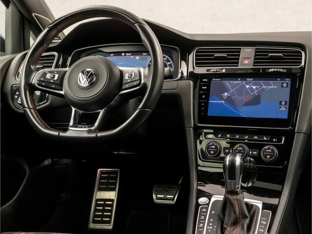 Volkswagen GOLF 2.0 TSI GTI Performance 245Pk Automaat (SCHUIFDAK, VIRTUAL COCKPIT, APPLE CARPLAY, KEYLESS, STOELVERWARMING, DYNAUDIO, CAMERA, MODE KNOP, ADAPTIVE CRUISE, NIEUWSTAAT)