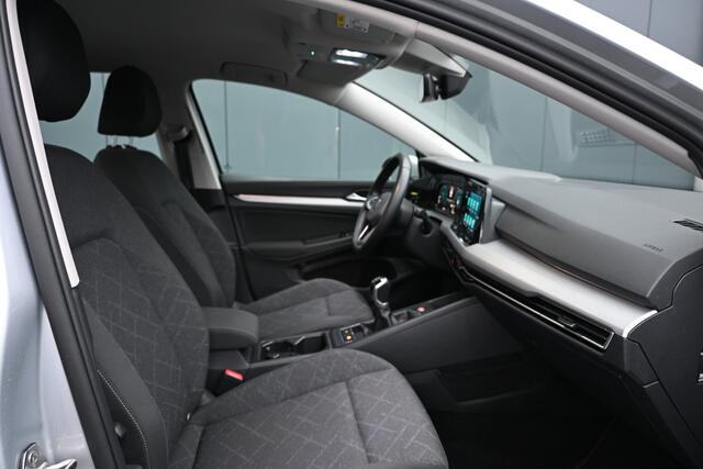 Volkswagen GOLF Variant 1.0 TSI Life