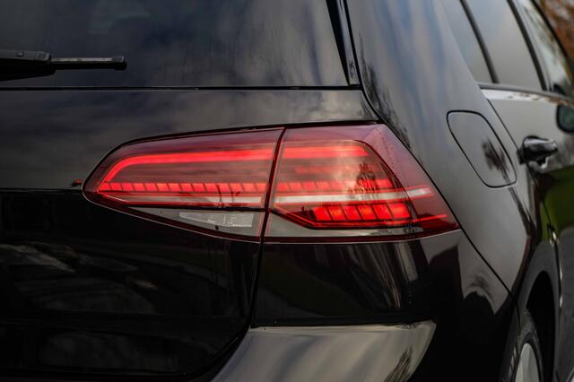 Volkswagen GOLF 7.5 GTI Performance 245PK DSG