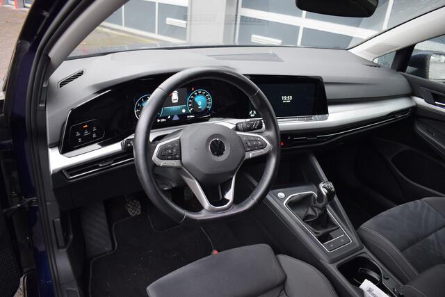 Volkswagen GOLF Variant 1.0 TSI Life Business | Apple CarPlay | Stuur- en Stoelverw. | Camera