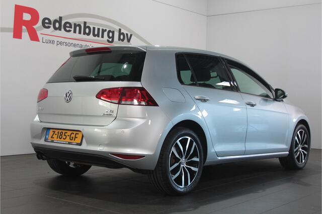 Volkswagen GOLF 1.4 TSI Highline - Automaat - Navi / PDC / Cruise / BT
