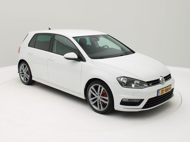 Volkswagen GOLF 1.4 TSI ACT Connected Series Camera / Carplay / Stoelverw.