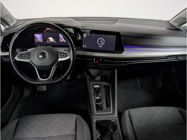 Volkswagen GOLF 1.5 eTSI R-Line |PANO|STOELVERWARMING