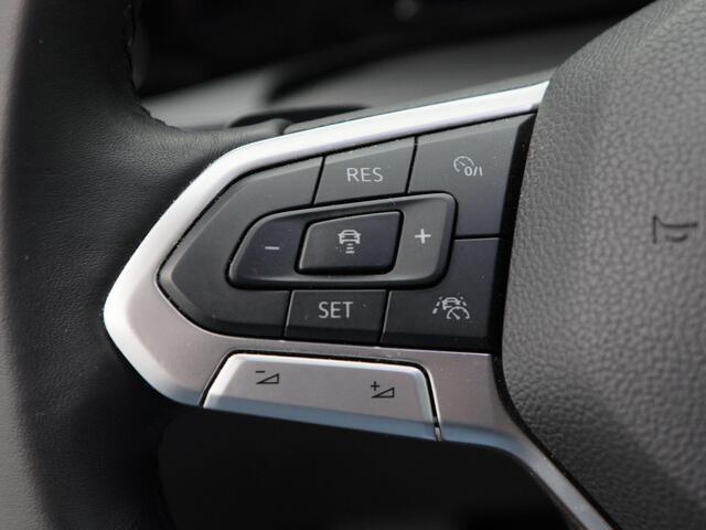 Volkswagen GOLF 1.4 204 Pk Automaat eHybrid Style | Adaptive Cruise | Climate Control | Stoelverwarming | Navigatie | Parkeersensoren | Carplay | 17 inch | 87.913 Km!!