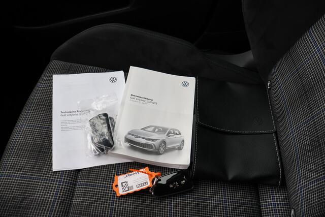Volkswagen GOLF 1.4 eHybrid GTE 2e Eigenaar | Volledig onderh | Sfeer | WinterPack | IQ Light | CLimate | Virtueel Dash | Cruise | Carplay | Keyless | Full Led | PDC