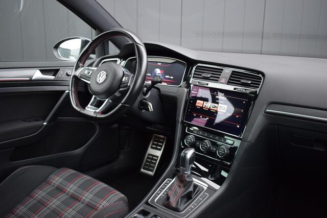 Volkswagen GOLF 2.0 TSI GTI 230pk Performance LED | Panoramadak | Carplay | Virtual | 19 Inch LMV | Volledig Onderhouden!!