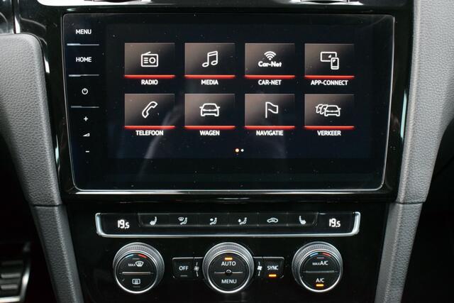 Volkswagen GOLF 2.0 TSI GTI 230pk Performance LED | Panoramadak | Carplay | Virtual | 19 Inch LMV | Volledig Onderhouden!!