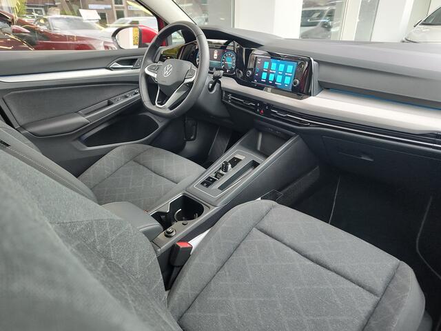 Volkswagen GOLF 1.0 eTSI LIFE AUTOMAAT 17" Lichtmetaal | Virtual Cockpit | Carplay/Android