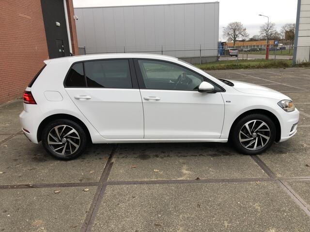Volkswagen GOLF 1.0 TSI Highline