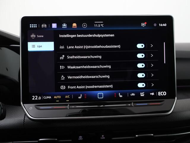 Volkswagen GOLF 8 GTE 1.5 eHybrid 200 kW / 272 PK Hatchback 6-DSG | Panoramadak | Black Style |