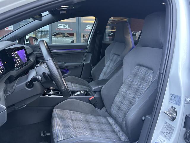 Volkswagen GOLF 1.4 eHybrid GTE 1e EIGENAAR!! // MATRIX LED // STOEL + STUURWIELVERWARMING // NAVI + CARPLAY // SFEERVERLICHTING // ADAPTIV. CRUISE // CAMERA // DODEHOEKDETECTIE