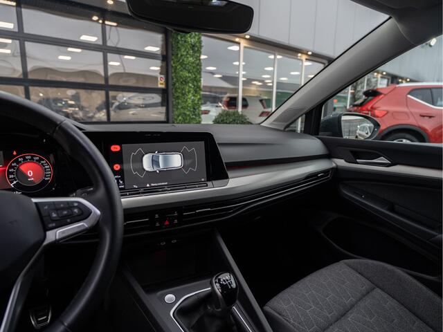 Volkswagen GOLF 1.5 TSI 130PK Move | Carplay | Ambient | BTW |