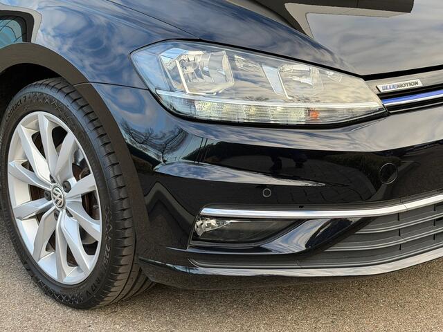 Volkswagen GOLF 1.5 TSI Highline | Virtual | Camera | Adapt. Cruise | Carplay | Rijklaar incl. 1 jaar Bovag garantie