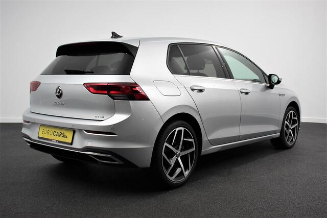 Volkswagen GOLF 1.5 eTSI 150pk DSG Style Navigatie Climate Control Camera Electrische stoel verstelling Led Dab Adaptive Cruise Control