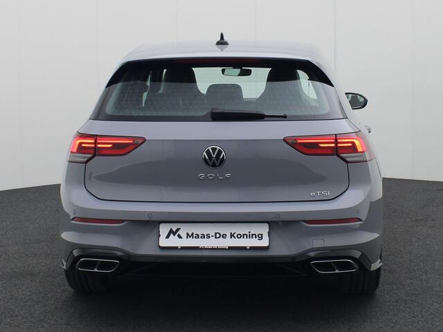 Volkswagen GOLF 1.5 eTSI 130pk DSG R-Line · Navigatie · Apple/Android Car Play · Camera + Parkeersensoren
