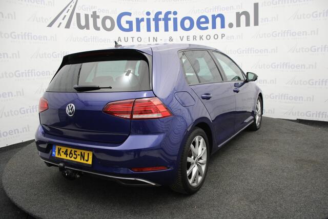 Volkswagen GOLF 1.5 TSI Highline nette automaat met trekhaak