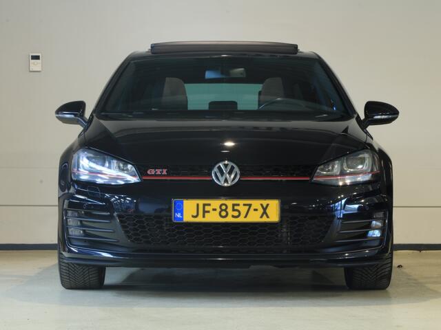 Volkswagen GOLF 2.0 GTI 230pk Performance * Zorgeloos rijden, zonder extra koste