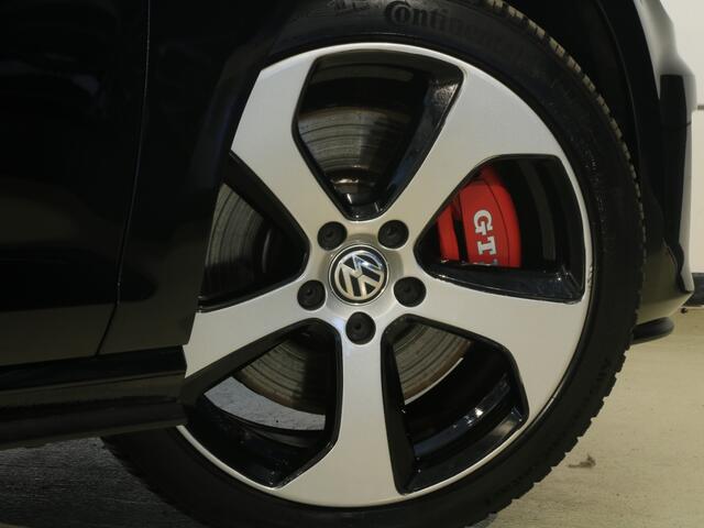 Volkswagen GOLF 2.0 GTI 230pk Performance * Zorgeloos rijden, zonder extra koste