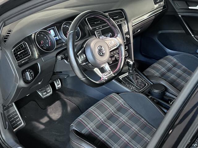 Volkswagen GOLF 2.0 GTI 230pk Performance * Zorgeloos rijden, zonder extra koste