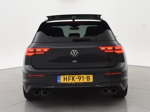 Volkswagen GOLF R 2.0 TSI R 4MOTION 320 PK + AKRAPOVIC UITLAAT | PANORAMA | STOELVENTILATIE | HARMAN/KARDON | NAPPA LEDER