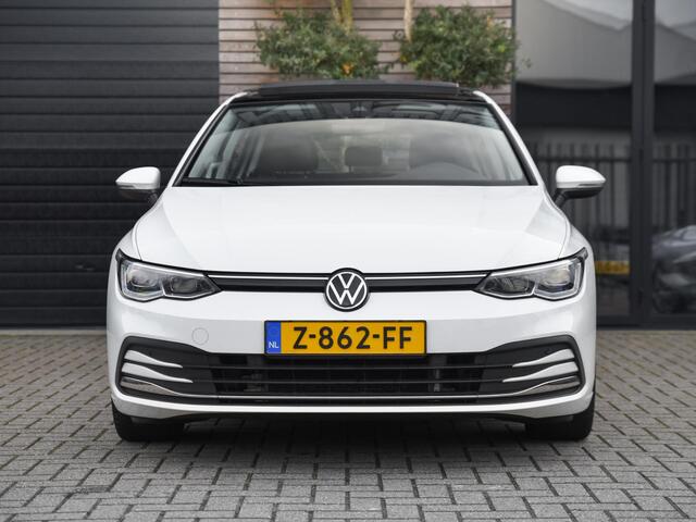 Volkswagen GOLF 1.5 TSI 1ST Edition Navi Qled Adaptive Cruise Control