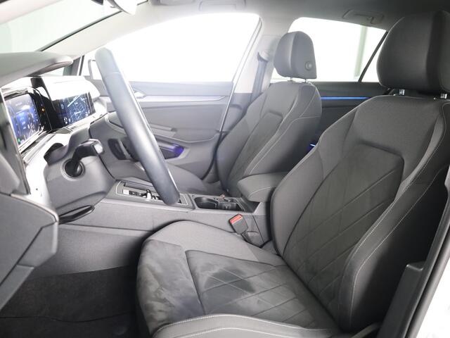 Volkswagen GOLF 1.4 eHybrid Style 204 pk Automaat (DSG) | Navigatie | Panoramadak | Parkeersensoren | Adaptieve cruise control | Stoelverwarming |