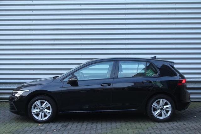 Volkswagen GOLF 1.0 TSI 111pk Life NL-Auto NAP Clima Cruise Carplay Camera Dig. Cockpit Keyless 16"LMV