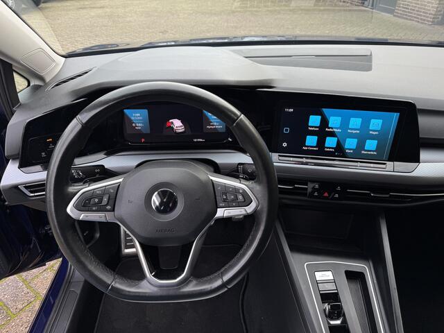 Volkswagen GOLF 1.5 eTSI Active Climate Control Navi Carplay