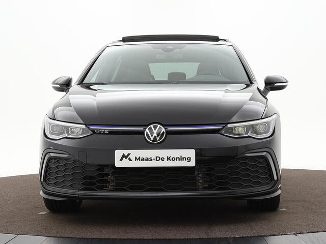 Volkswagen GOLF 1.4 245pk DSG eHybrid GTE · Panoramadak · Apple/Android Car Play · Navi · P-Sensoren · 17'' Inch ·